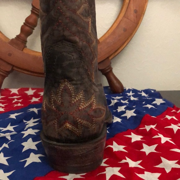 Ariat Women’s Boots - Picture 4 of 8